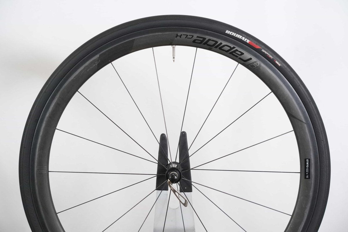 Roval CLX 40 Carbon Clincher Rim Brake Wheelset Shimano/SRAM 11 Speed CLX40