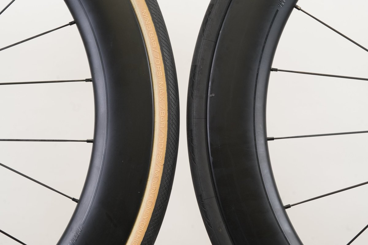 Roval CLX 64 Carbon Tubeless Clincher Disc Brake Wheelset Shimano/SRAM 11 Speed