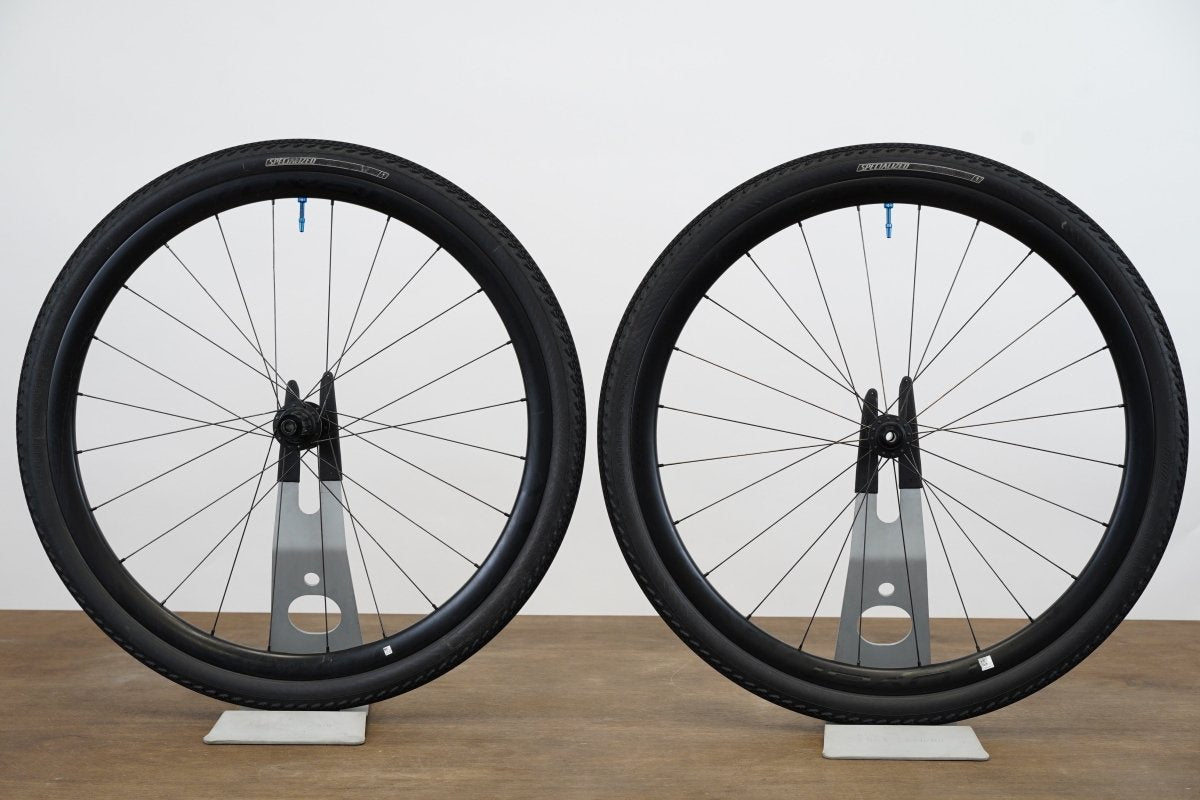 Roval Terra C DT Swiss 370 Carbon Tubeless Clincher Disc Brake Wheelset 11 Speed