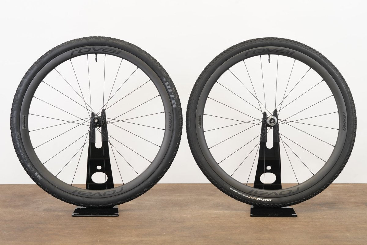 Roval Terra CL Carbon Tubeless Clincher Disc Brake Wheelset Shimano/SRAM 11 Speed