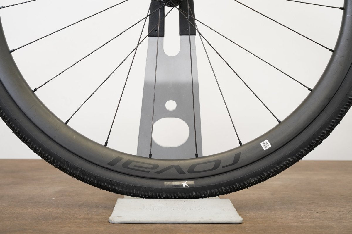 Roval Terra CL Carbon Tubeless Clincher Disc Brake Wheelset SRAM XDR 12 Speed