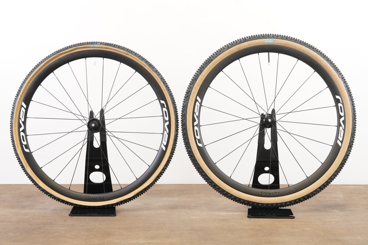 Roval Terra CLX Carbon Tubeless Clincher Disc Brake Wheelset SRAM XDR 12 Speed
