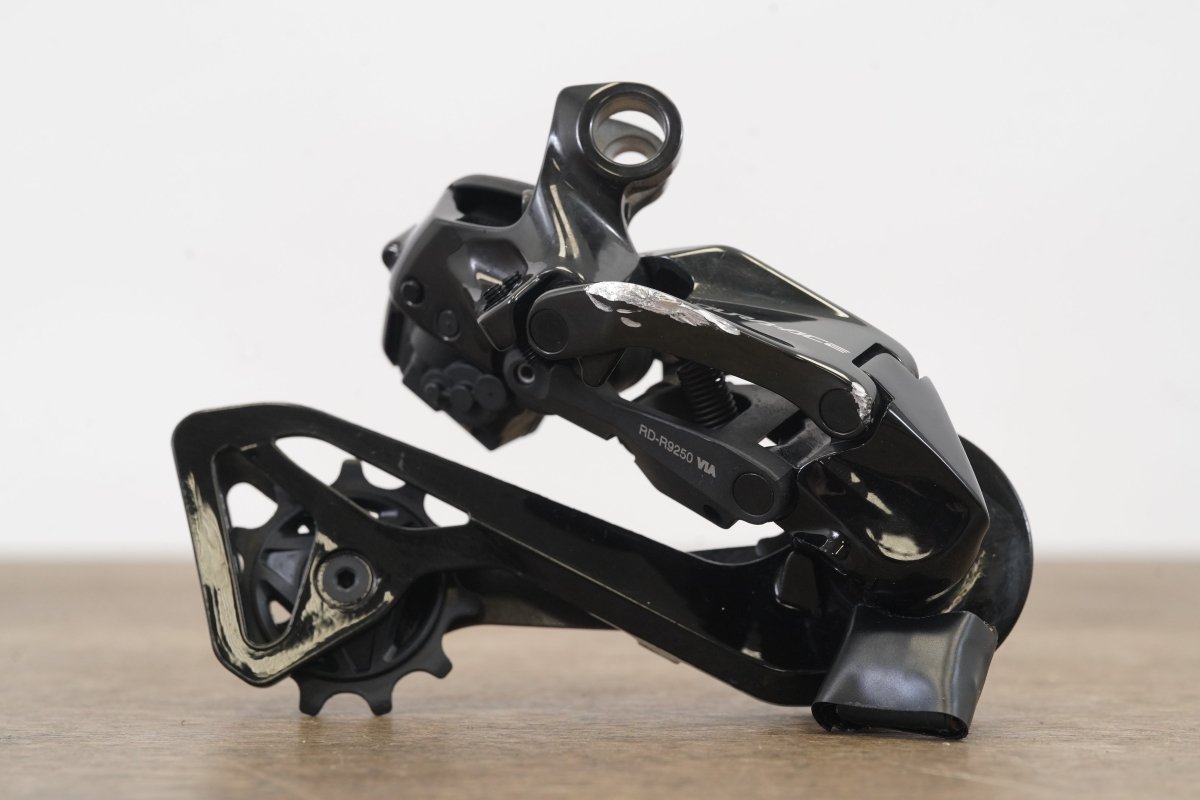 Shimano Dura-Ace RD-R9250 Di2 12 Speed Electronic Rear Derailleur 9250 202g