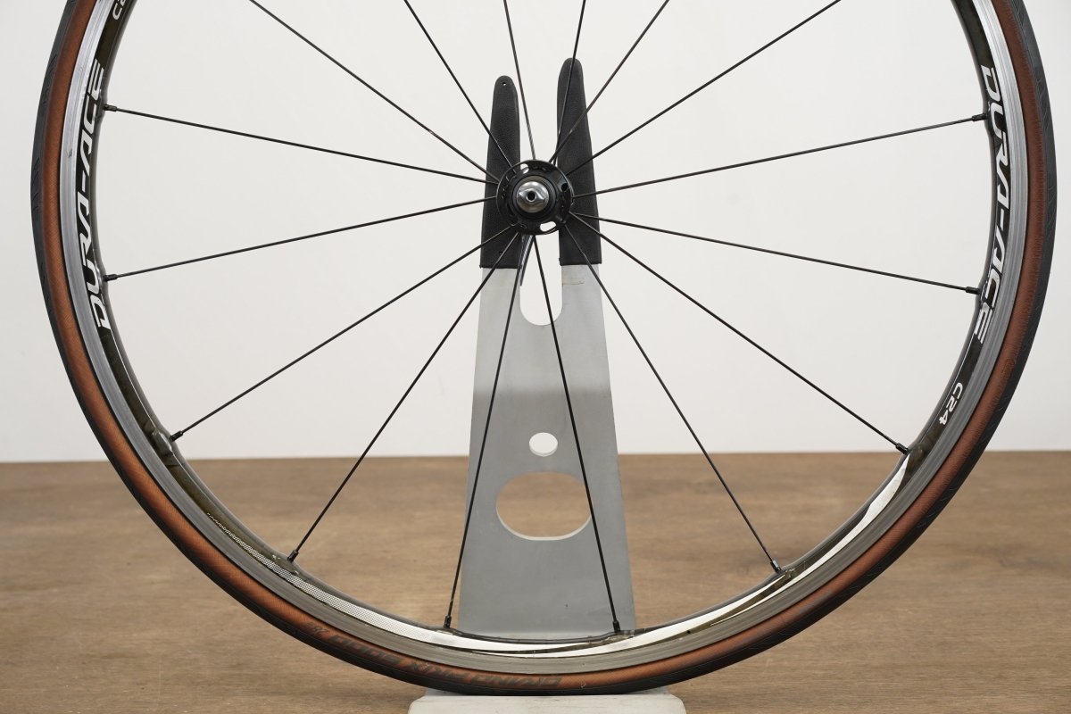 Shimano Dura-Ace WH-9000 C24 Carbon Clincher Rim Brake Wheelset 11 Speed