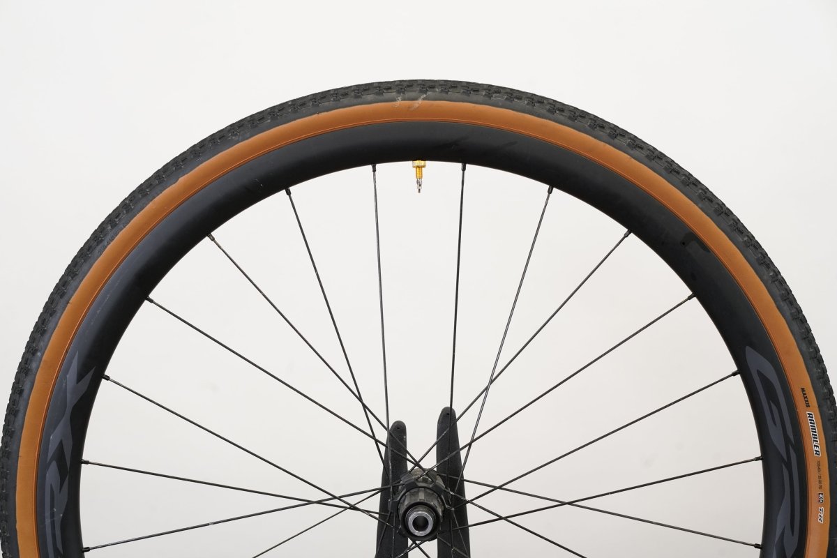 Shimano GRX WH-RX870 Tubeless Clincher Carbon Disc Brake Wheelset 11 Speed