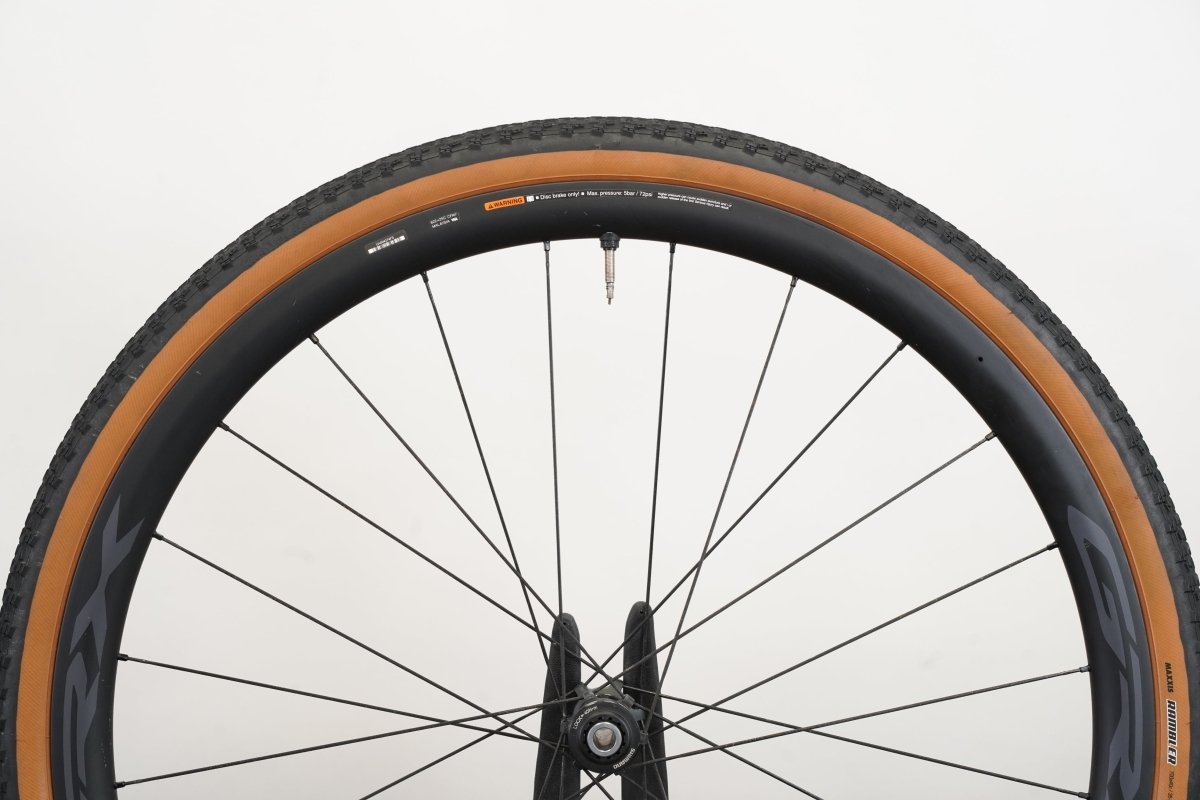 Shimano GRX WH-RX870 Tubeless Clincher Carbon Disc Brake Wheelset 11 Speed