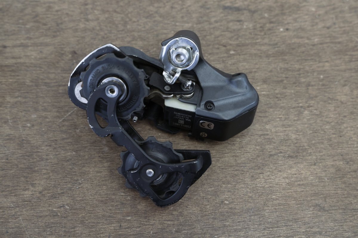 Shimano Ultegra 6770 Di2 10 Speed Electronic Rim Brake Road