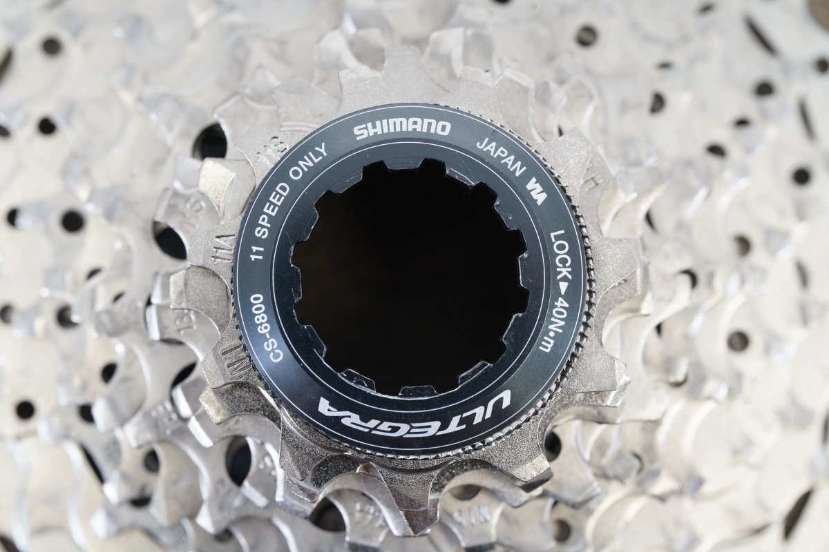 Shimano Ultegra 6870 GS Di2 11 Speed Electronic Rim Brake Full Groupset