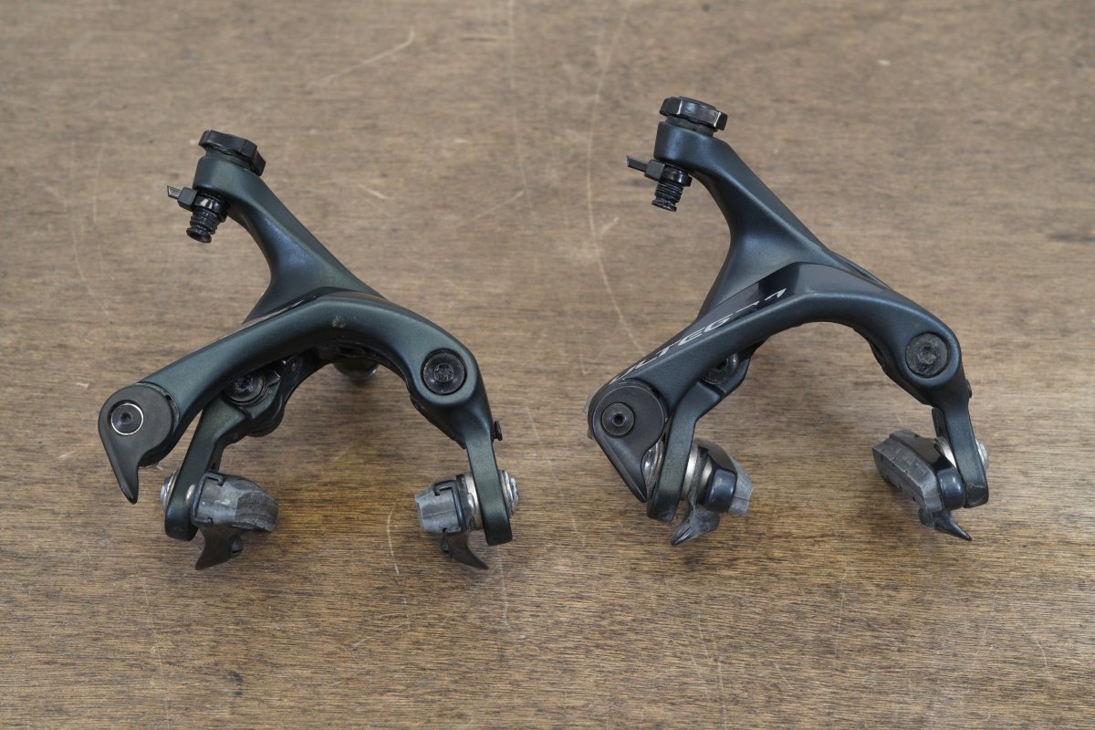 Shimano Ultegra BR-R8000 Standard Center Mount Rim Brake Calipers