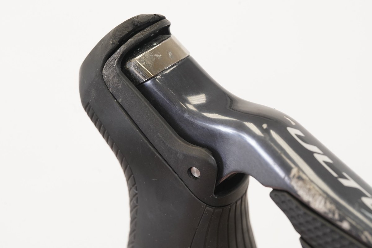 Shimano Ultegra R8050 Di2 11 Speed Electronic Rim Brake Road
