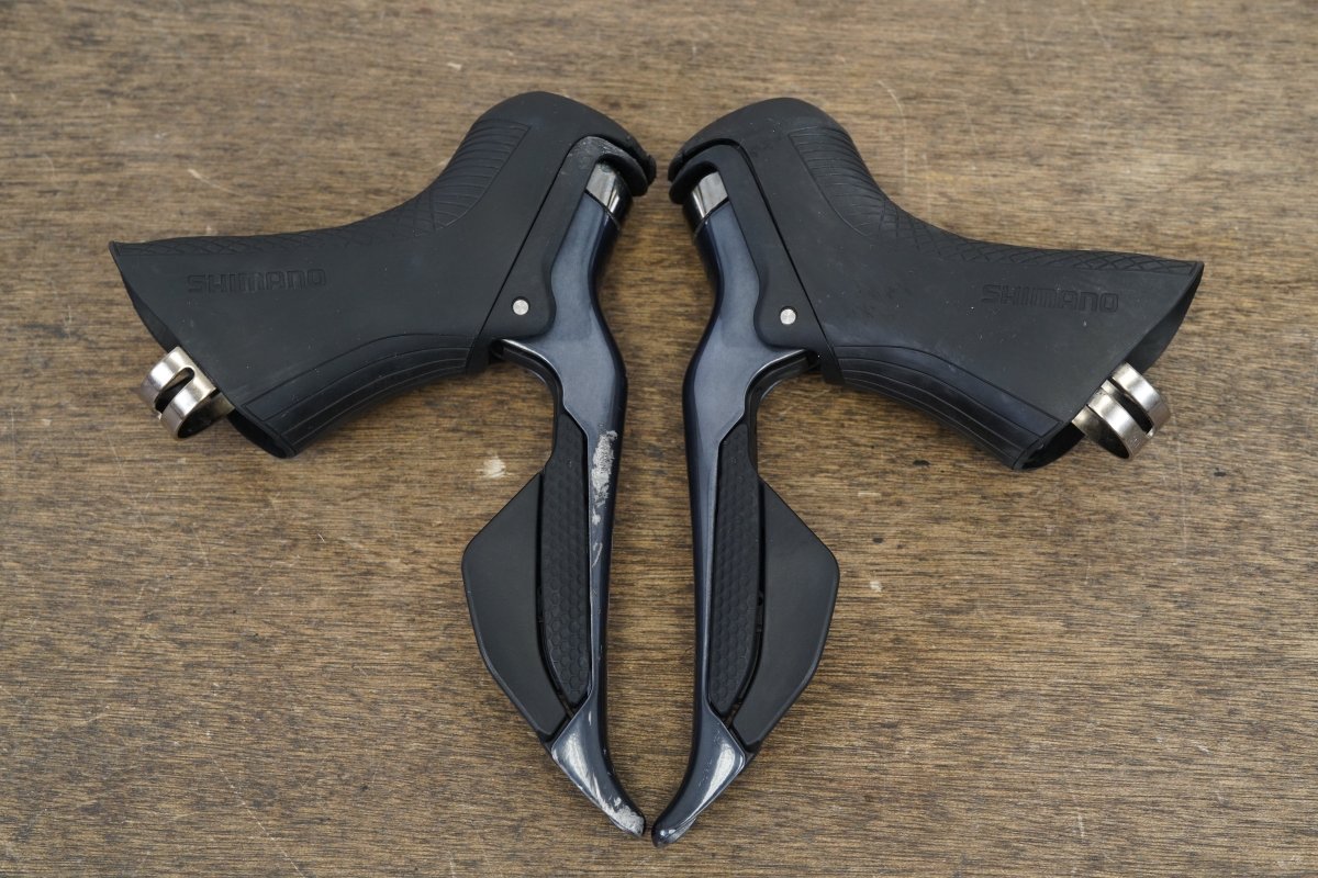 Shimano Ultegra R8050 Di2 11 Speed Electronic Rim Brake Road