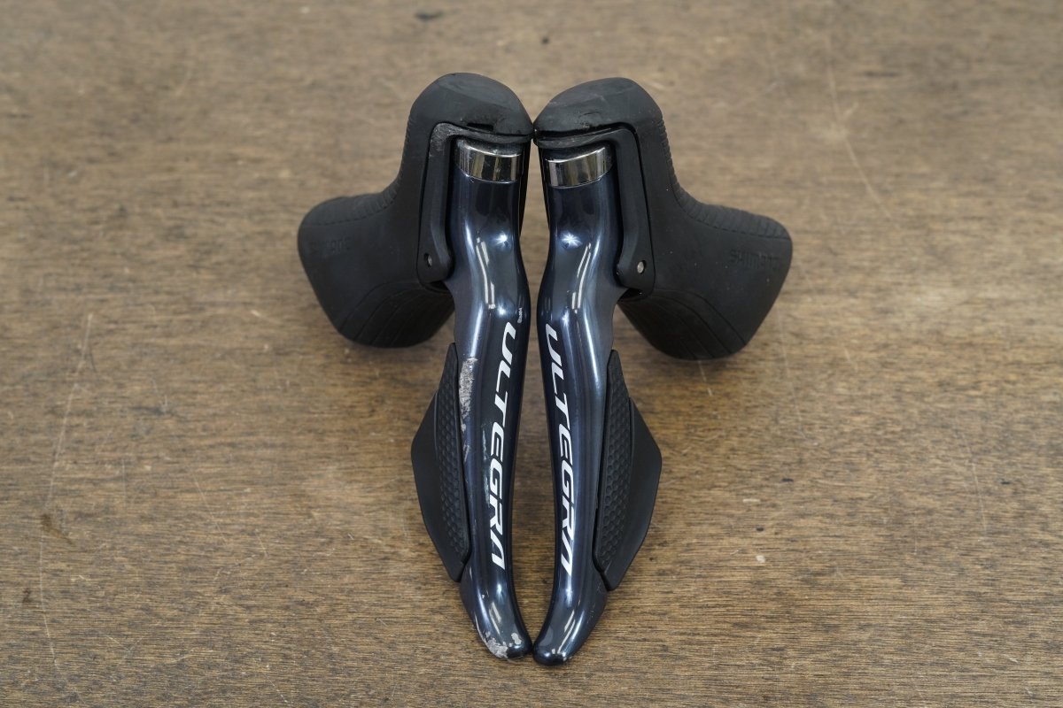 Shimano Ultegra R8050 Di2 11 Speed Electronic Rim Brake Road