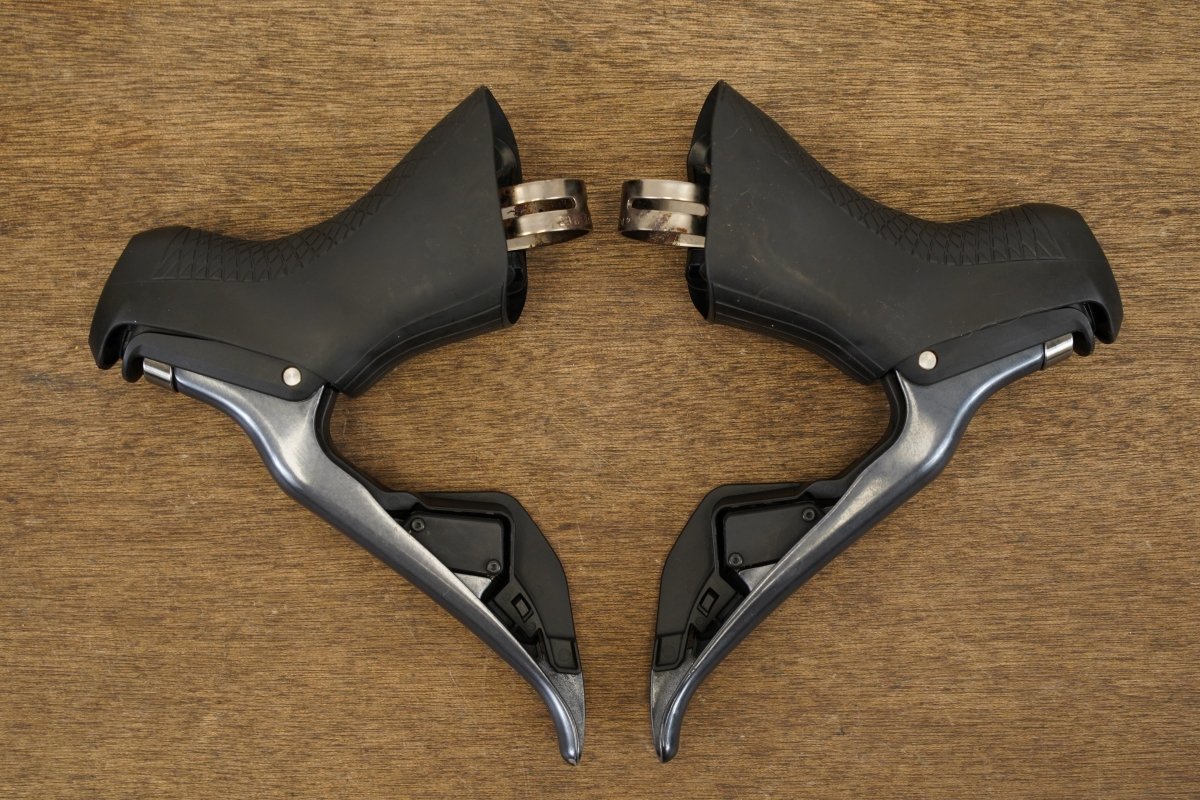 Shimano Ultegra R8050 Di2 GS 11 Speed Electronic Rim Brake Road Groupset 8050