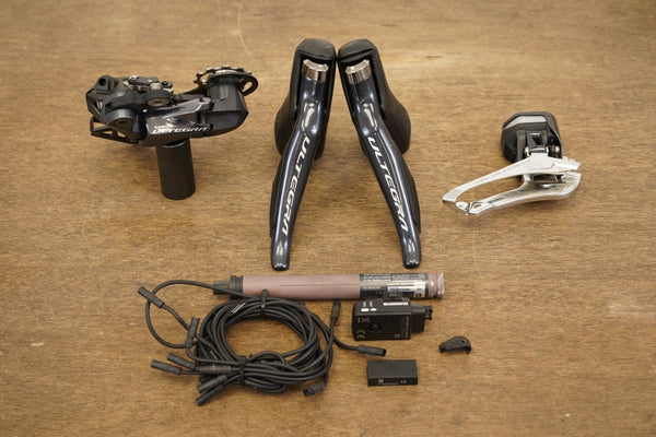 Shimano Ultegra R8050 Di2 GS 11 Speed Electronic Rim Brake Road
