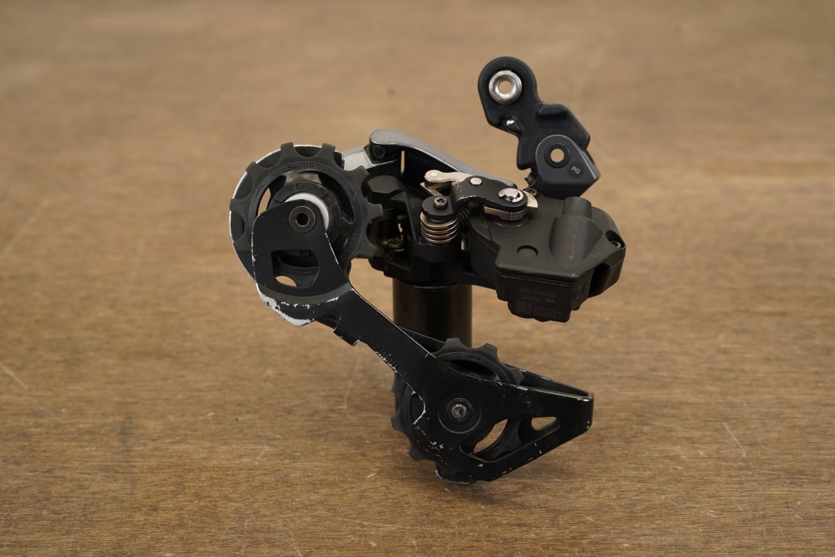 Shimano Ultegra R8070 Di2 11 Speed Electronic Hydraulic Disc Brake Groupset 8070