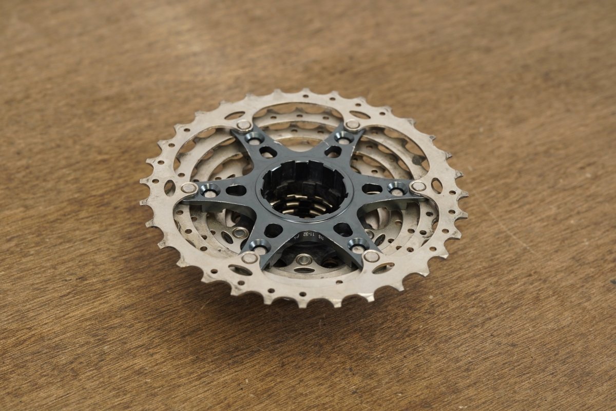 Shimano Ultegra R8070 Di2 GS 11 Speed Electronic Hydraulic Disc Brake Groupset 8070