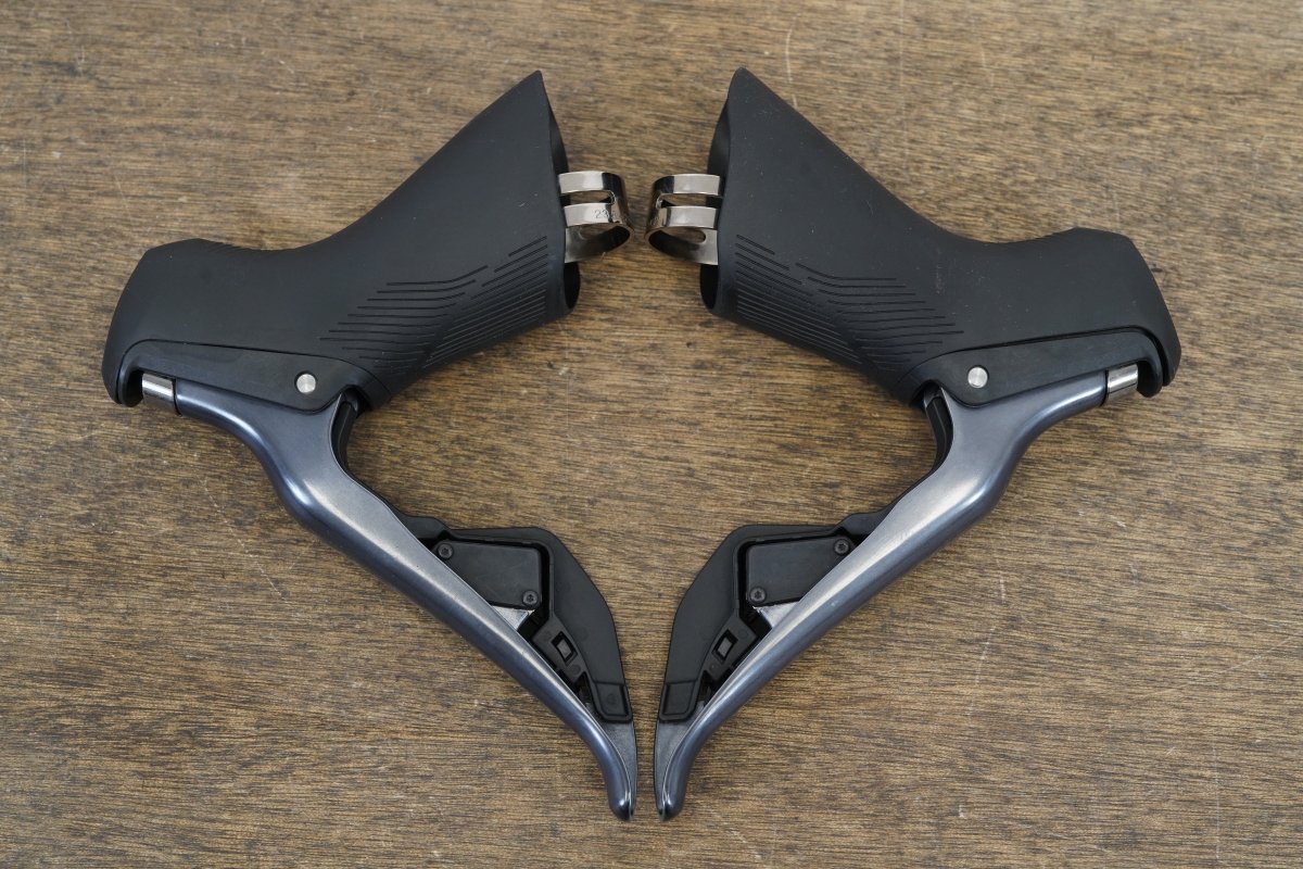 Shimano Ultegra ST-R8050 Di2 11 Speed Electronic Rim Brake Road Shifters