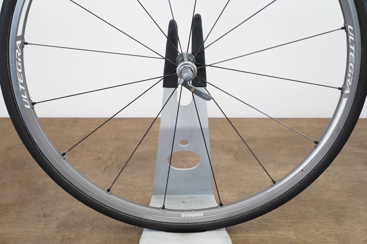 Shimano Ultegra WH-6700 Alloy Tubeless Clincher Rim Brake Wheelset 10 Speed