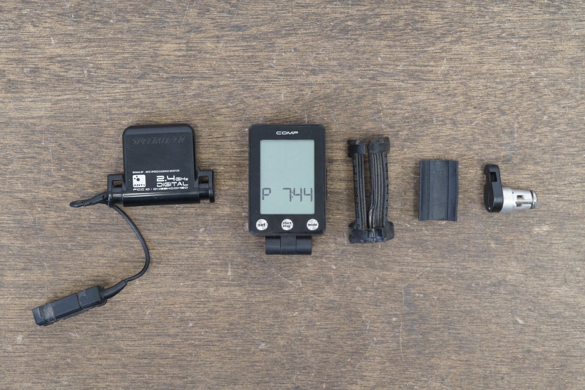 Specialized Comp Wireless Cycling GPS Computer + Mount + Sensor