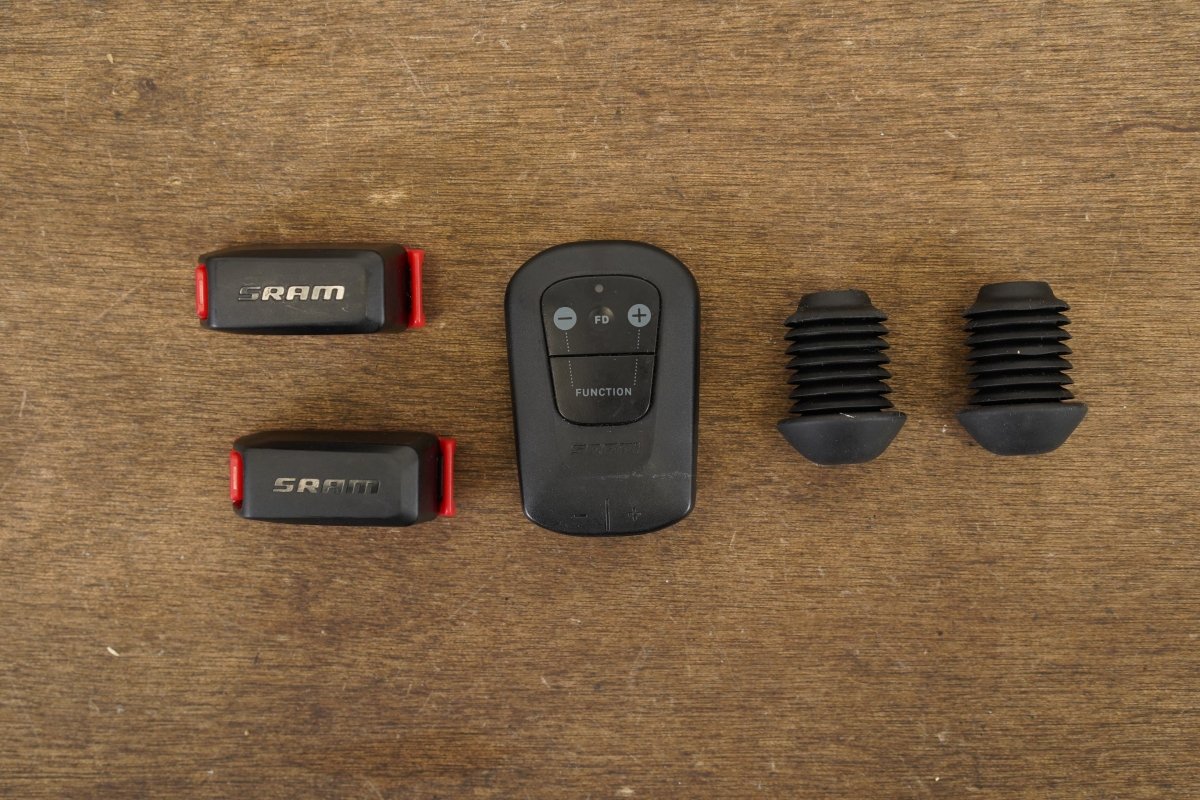 SRAM Red eTap 11 Speed Wireless Electronic BlipBox TT Triathlon Groupset