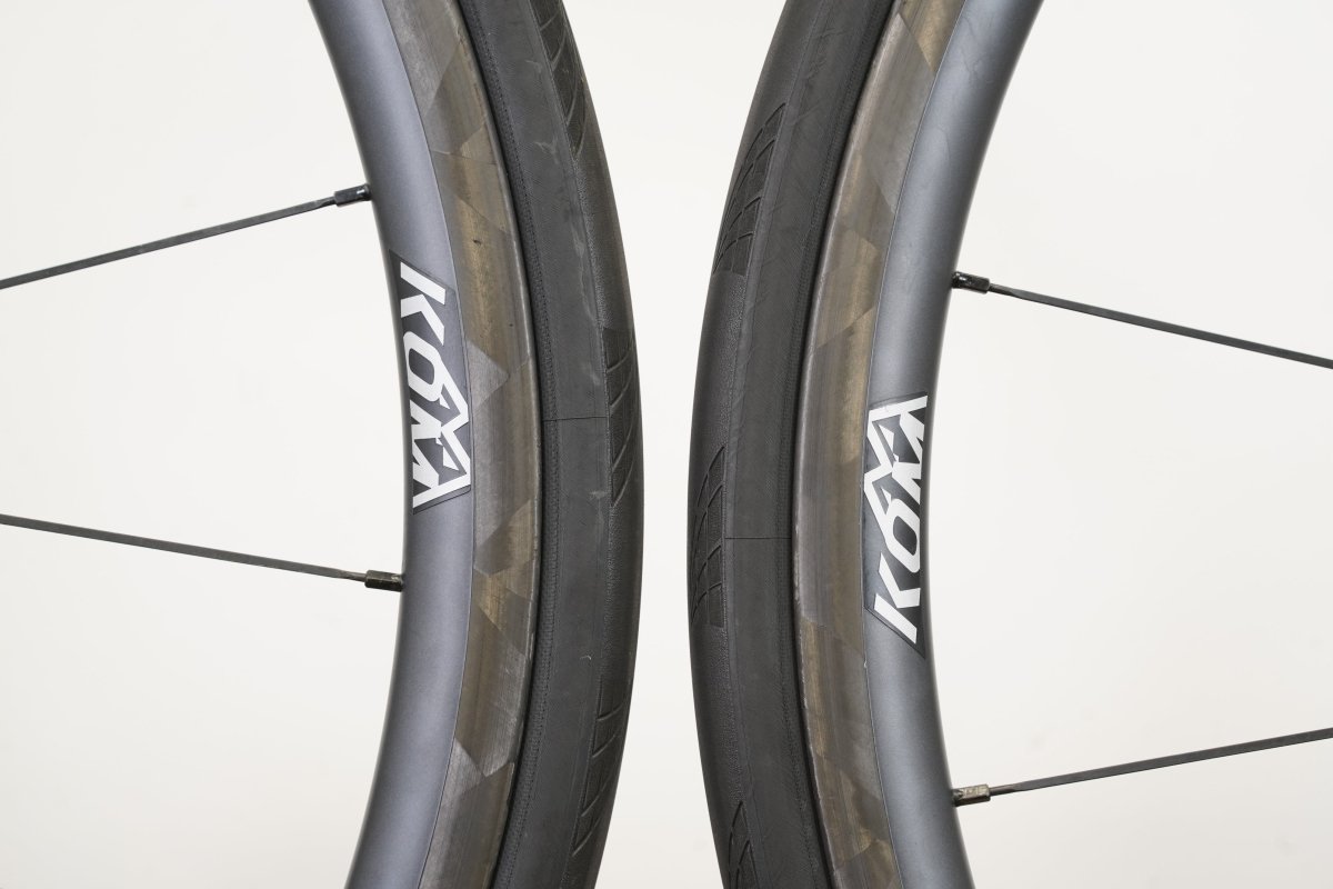 Vision KOM Carbon Tubeless Clincher Rim Brake Wheelset Shimano/SRAM 11 Speed
