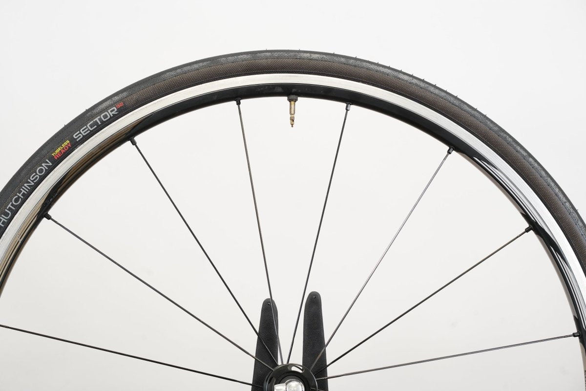 !WH CHECK! Shimano WH-RS610 Alloy Clincher Rim Brake Wheelset Shimano/SRAM 10 Speed