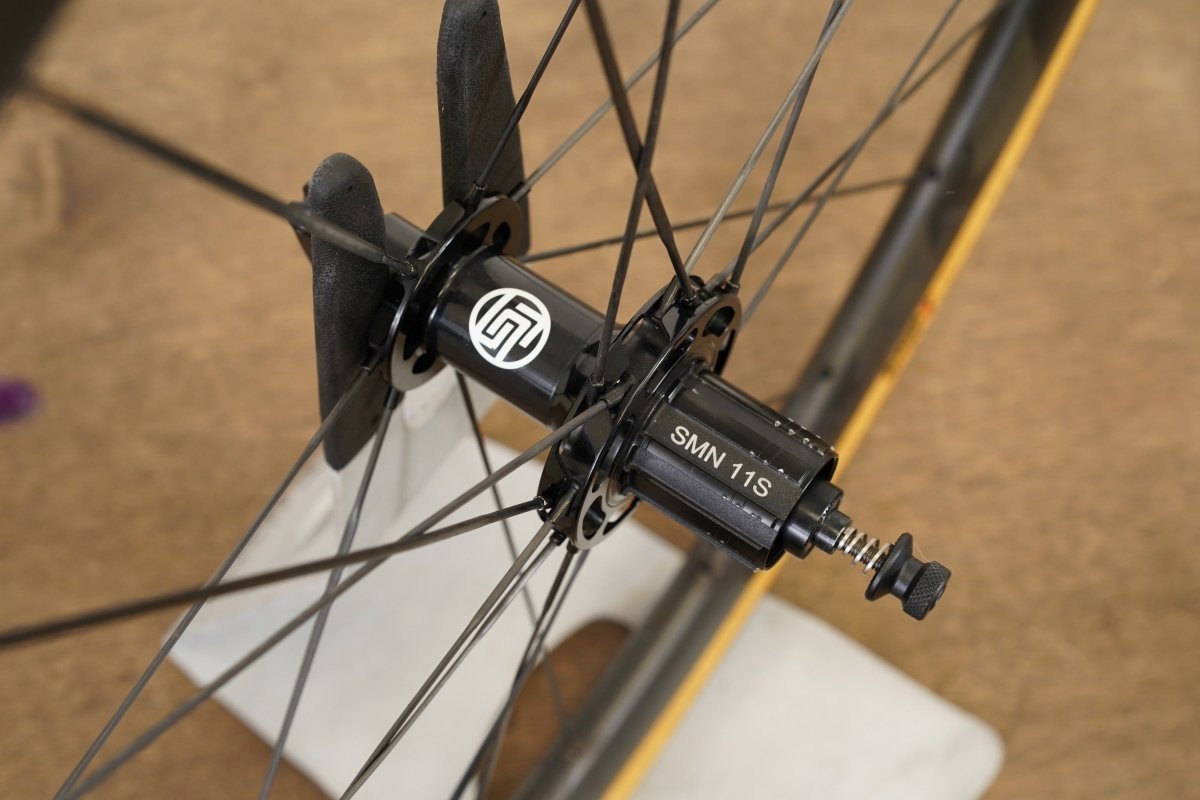 Winspace Hyper 38 Carbon Tubeless Rim Brake Wheelset Shimano/SRAM 11 Speed