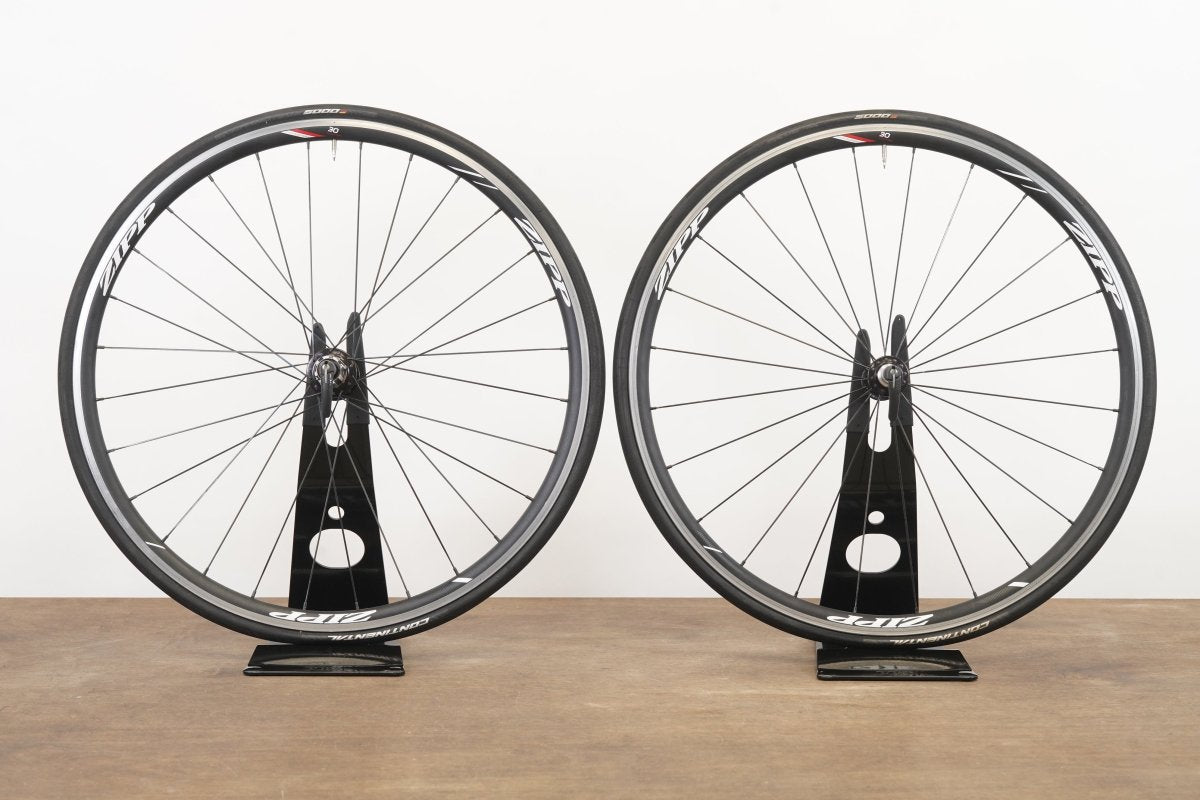 Zipp 30 Course Chris King R45 Alloy Clincher Rim Brake Wheelset 11 Speed