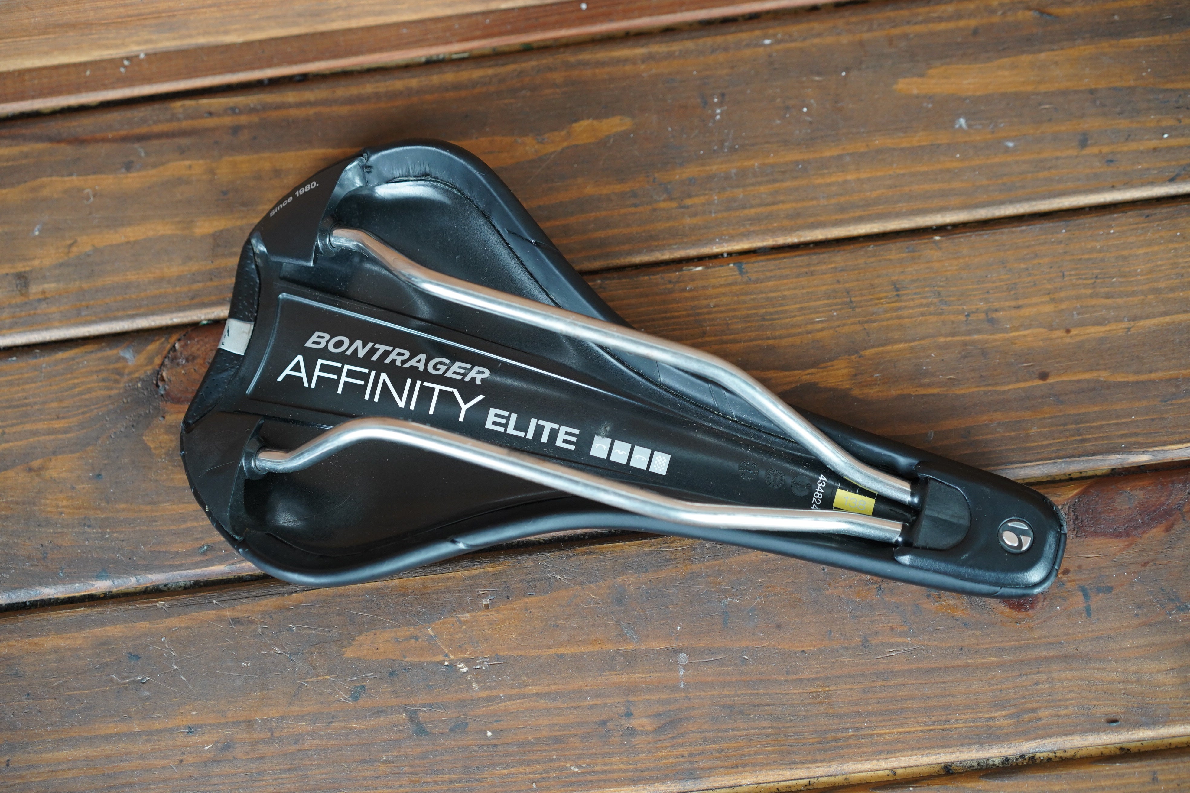 138mm Bontrager Affinity Elite Titanium Road Saddle 214g Elevate Cycling