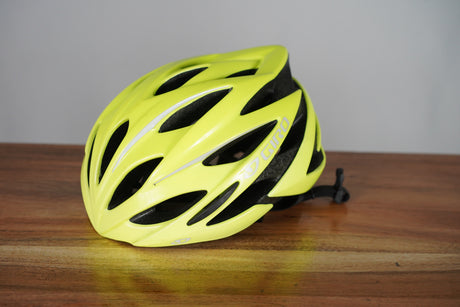 MEDIUM Giro Savant Road Helmet