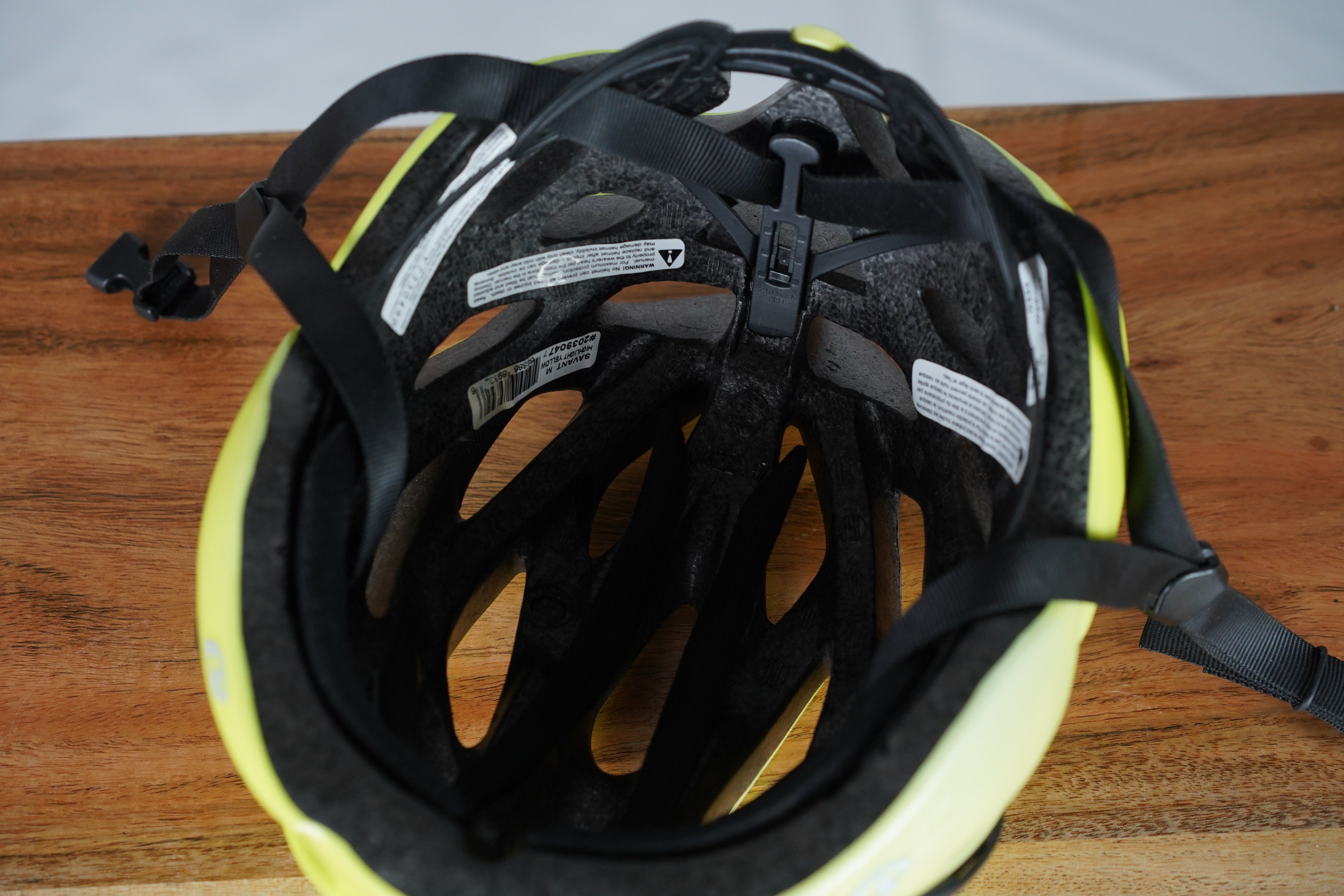 MEDIUM Giro Savant Road Helmet Elevate Cycling