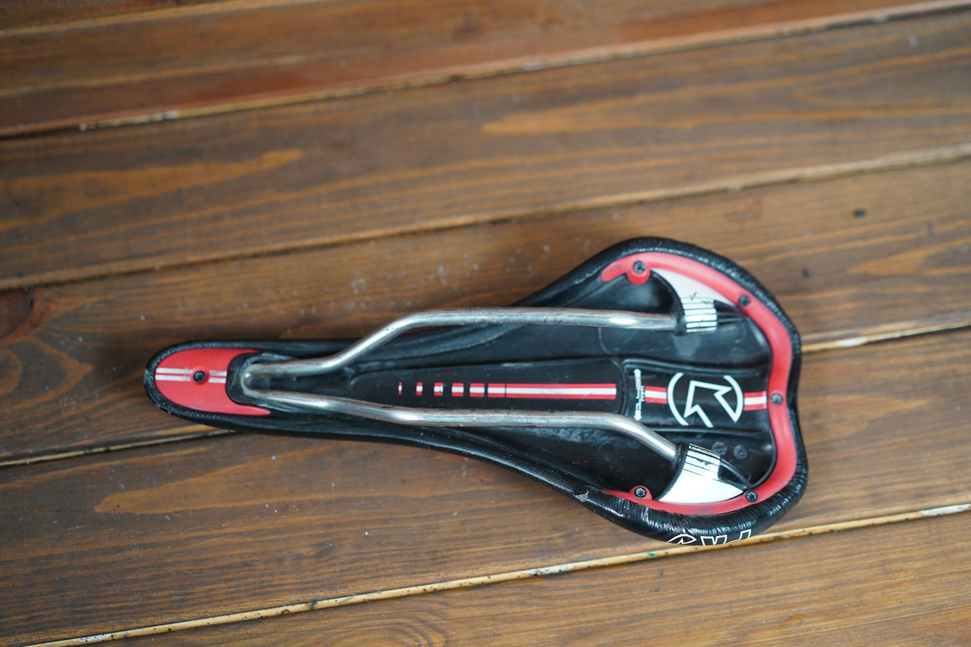 142mm PRO Turnix Road Saddle